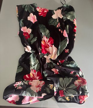 Vestito pantalone corto Terranova fiori nero XS