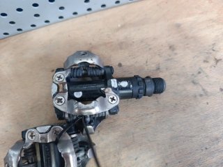 Pedales Shimano SPD M520