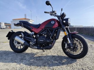Benelli Leoncino 500 2020 - (9.000 km)