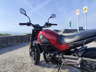 Benelli Leoncino 500 2020 - (9.000 km)
