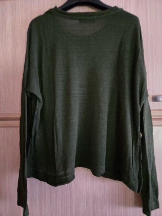 Jersey fino verde Stradivarius talla M