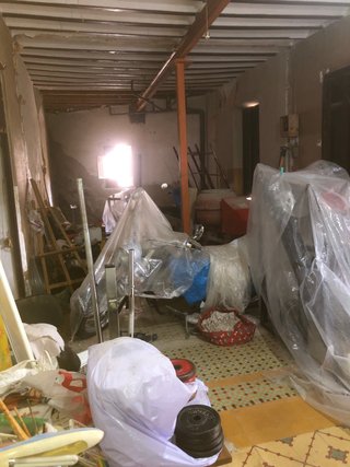 Casa para reformar completamente.