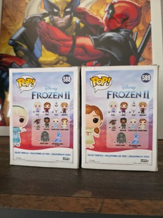 Funko Pop Frozen II Young Elsa y Young Anna