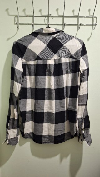 Camisa H&M cuadros blanco y negro