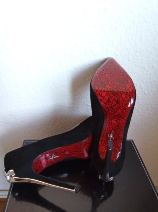 Zapatos de tacón negros talla 39