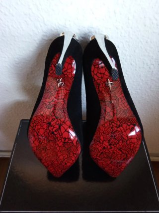 Zapatos de tacón negros talla 39
