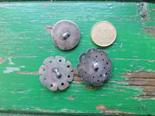 Botones persas ámbar y plata