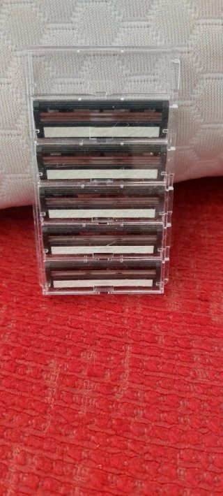 Máquina de afeitar con 2 recambios