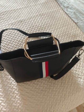 Bolso Negro Mano y Bandolera