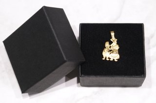 COLGANTE ORO 18K/2.5g