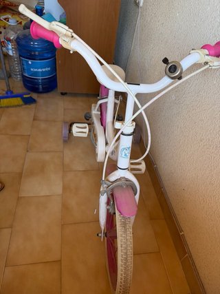 Bicicleta infantil Princess rosa y blanca
