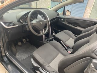Peugeot 207 CC 2007