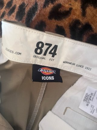 Pantalón Dickies Chino Pinzas Beige vestir