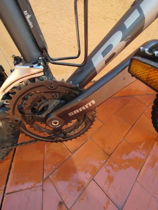 Bicicleta MTB B'Twin Negra