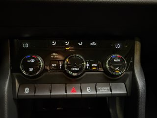 SKODA KAROQ 2.0 TDI AMBITION 4X4 DSG