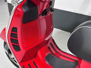 Vespa GTS 300