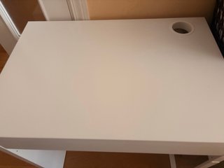 Scrivania Bianca Ikea Parte posteriore piccola rotta