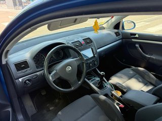 Volkswagen Golf 2004