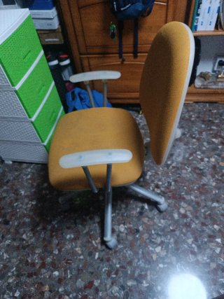 Silla de escritorio giratoria ergonómica