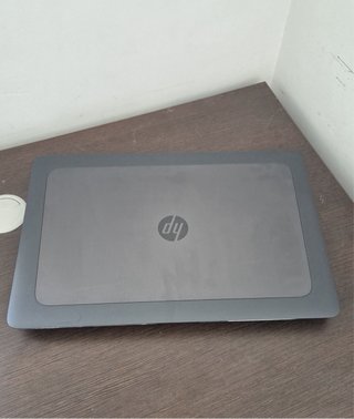 Ordenador portátil HP Zbook 17  I7