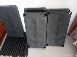 Estantería de plástico negra