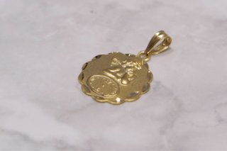 MEDALLA QUERUBÍN-RELOJ, ORO 18K/1.7g