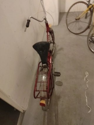 Bicicleta GAC antigua roja
