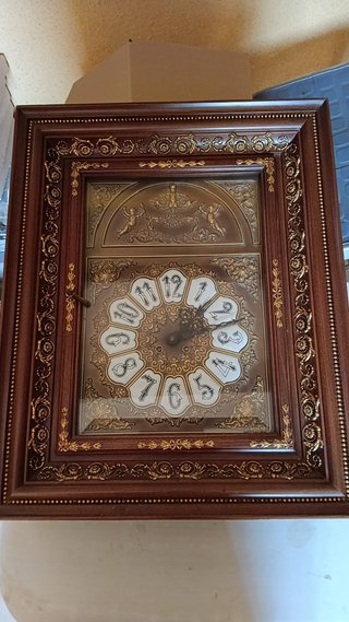 Reloj de pared señorial