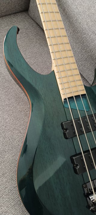 Bajo Eléctrico 4 Cuerdas