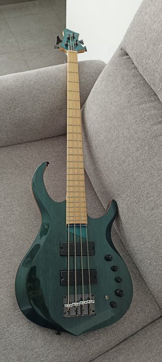 Bajo Eléctrico 4 Cuerdas