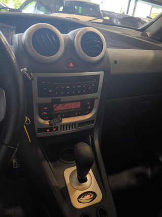 Peugeot 1007 2006