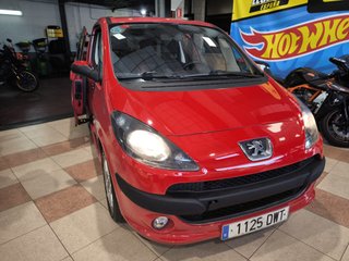 Peugeot 1007 2006