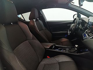 Toyota C-HR Hybrid Advance