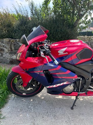 Honda CBR 600RR PC37 2005 2006 Roja y Azul