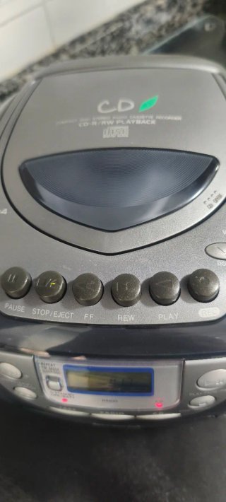 Radio CD Portátil Aiwa CSD-TD34