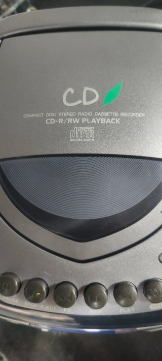 Radio CD Portátil Aiwa CSD-TD34