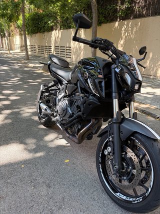Yamaha MT-07 - Limitada