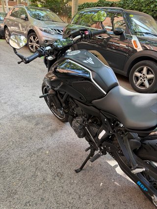 Yamaha MT-07 - Limitada