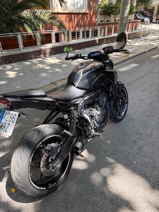Yamaha MT-07 - Limitada
