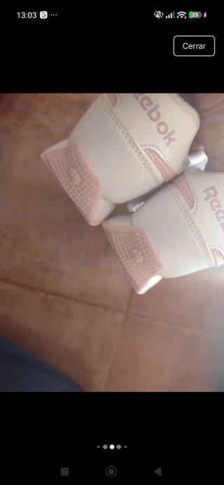 Deportivas Reebok Blancas y Rosas sin estrenar