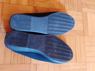Zapato de tela tipo mocasin. Manoletiñas