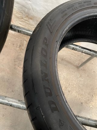 2x 225/45 R17 94W Dunlop SportMax RT2