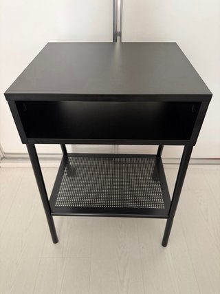 Mesita auxiliar Ikea negra