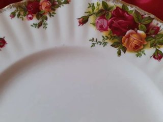3 platos 26 cm Royal Albert Old Country Roses
