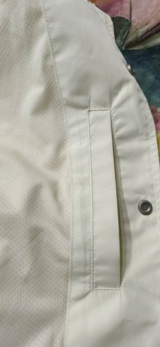Chaqueta Studio Nicholson x Zara Blanca