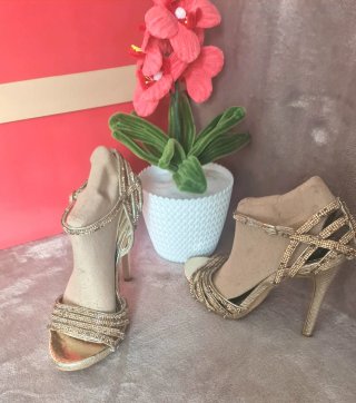 Sandalias Steve Madden Doradas