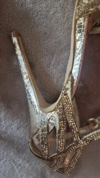 Sandalias Steve Madden Doradas