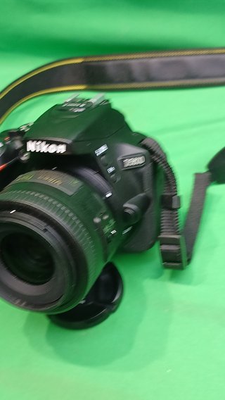 Kit Cámara Nikon D5600 + Accesorios