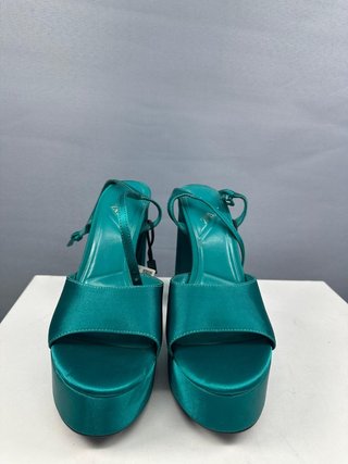 Zapatos de tacón Zara color turquesa