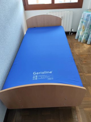 Cama articulada madera y metal
